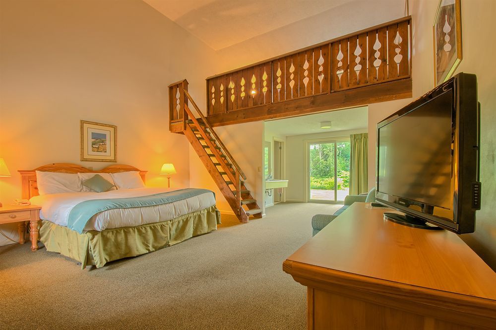 Sun & Ski Inn And Suites Стоу Экстерьер фото