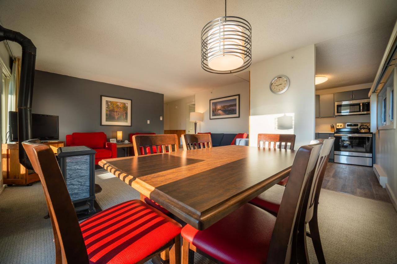 Sun & Ski Inn And Suites Стоу Экстерьер фото